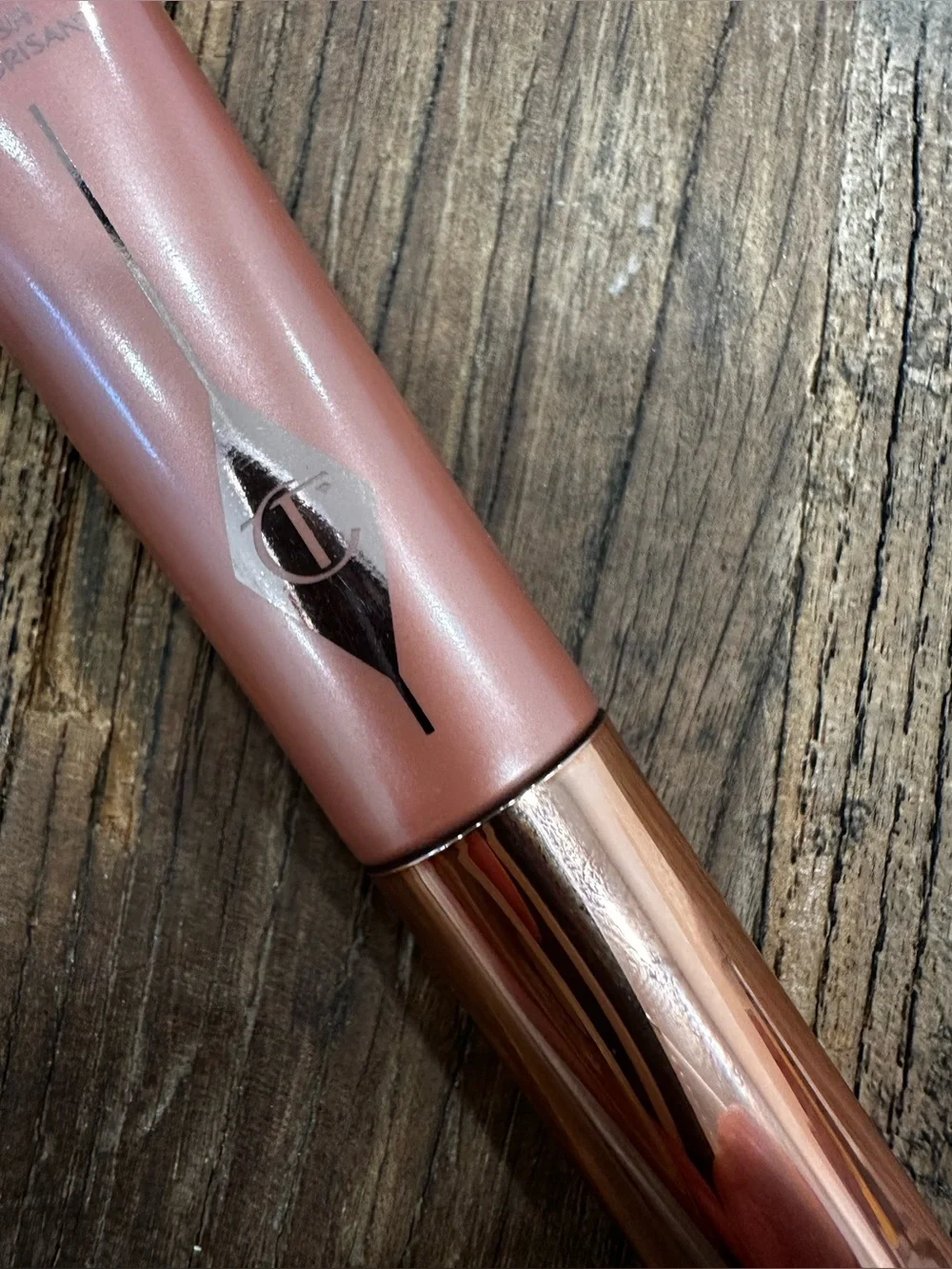 Charlotte Tilbury Glowgasm Liquid Blush - Rose Coral